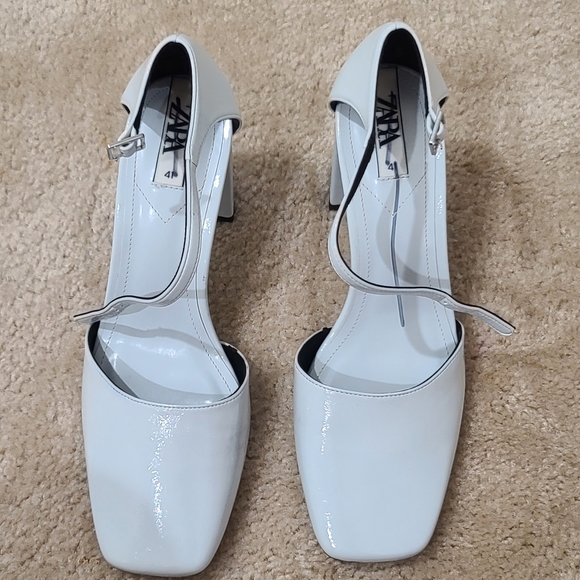 ZARA - Picture 3 of 4